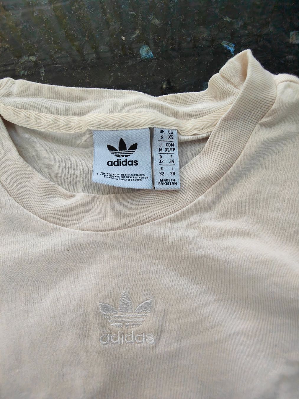 Adidas T-shirt: T-Shirt – Usato da Zürich venduto da Mumpfi9 2