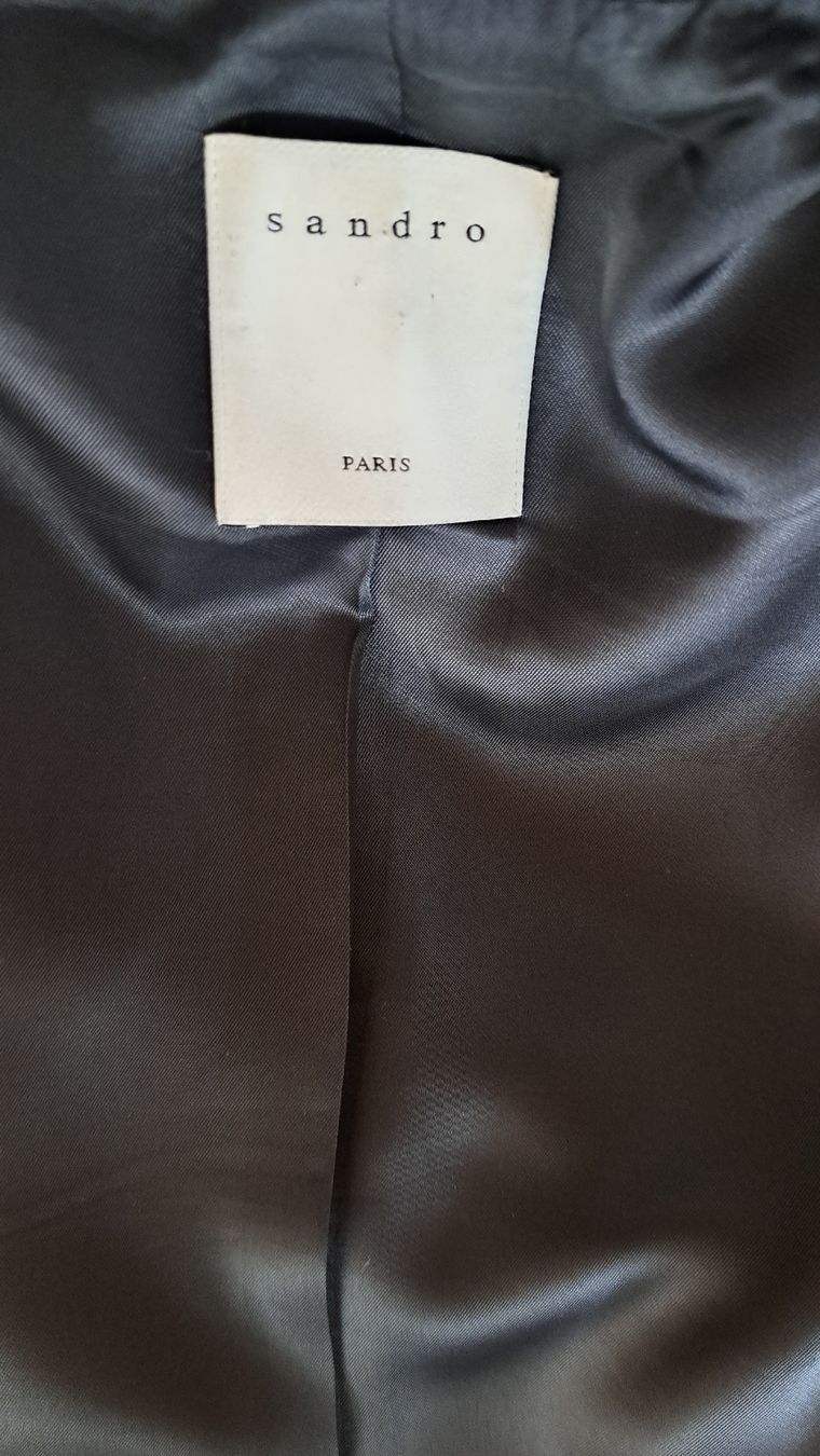 Sandro Jacken: Wunderschöner Sandro Paris, Blazer schwarz Gr. 38  – Gebraucht aus Rechthalten von Cnirvana 1