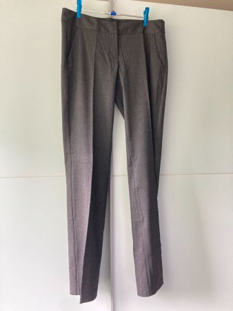 SISLEY Hose / Damen / Gr. 44 / Dunkelgrau gestreift / NEU