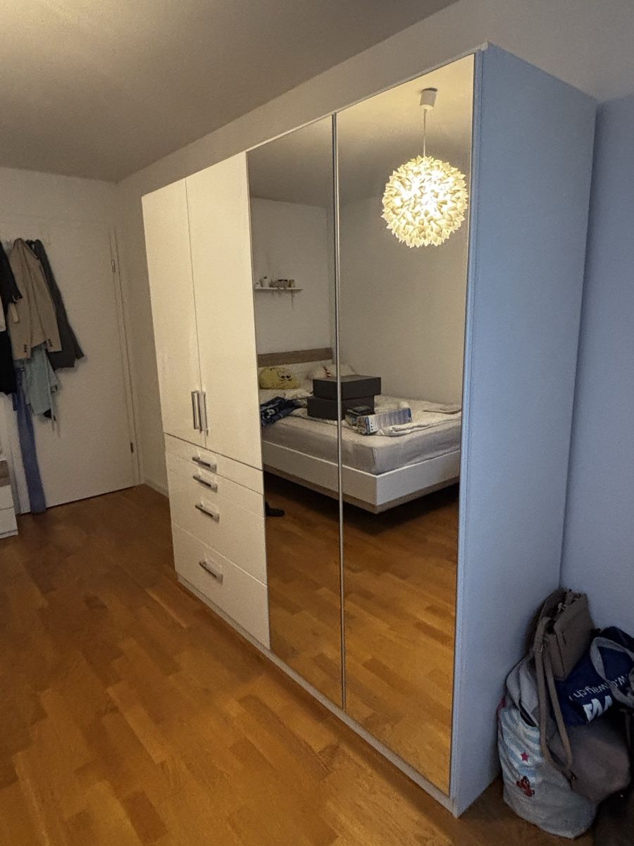 Armadi: Kleiderschrank – Usato da Luzern venduto da bet_gd5d 2