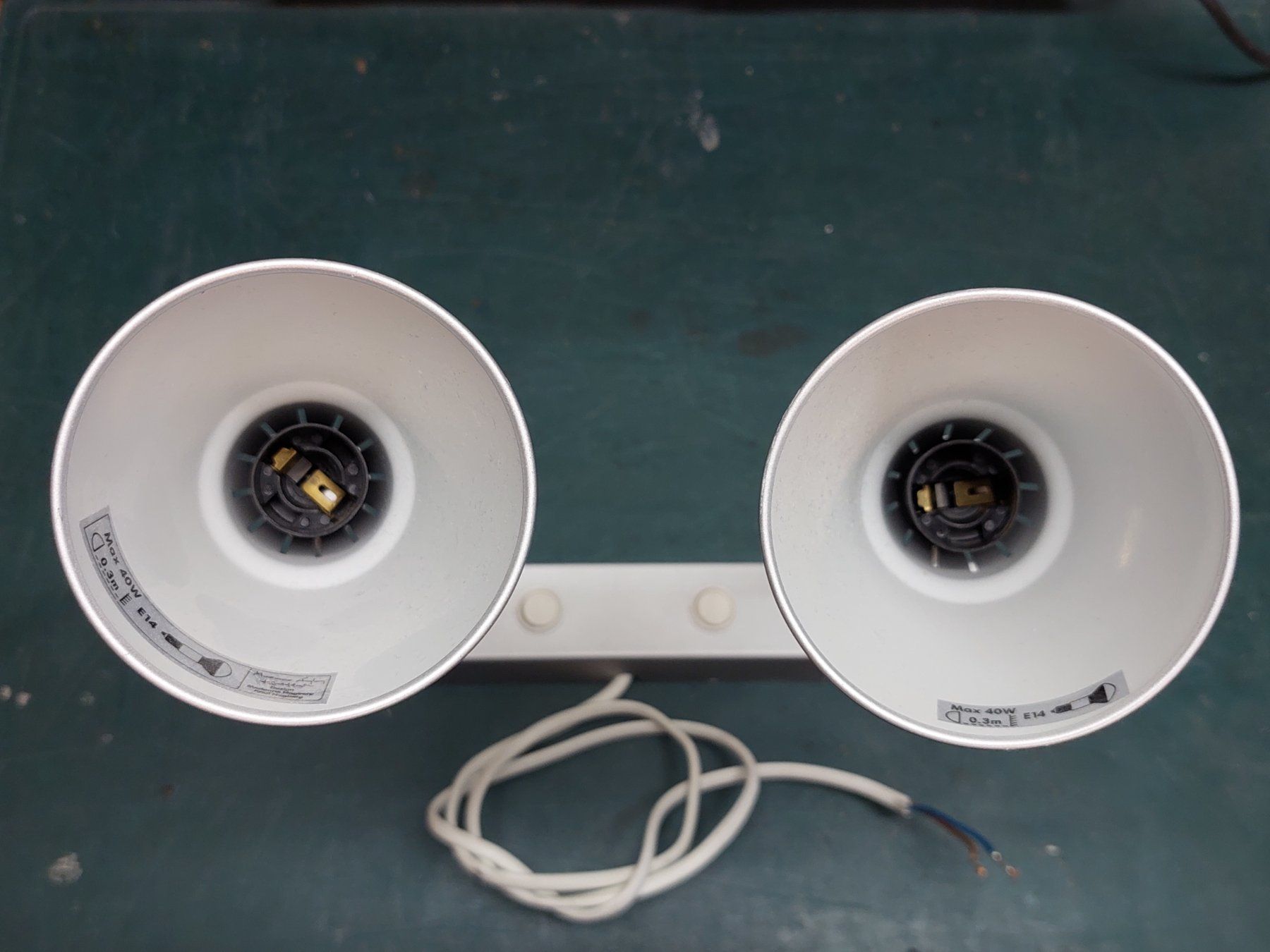 Ikea Lampade: Wandlampe mit 2 Spots – Usato da Wädenswil venduto da gudif 1