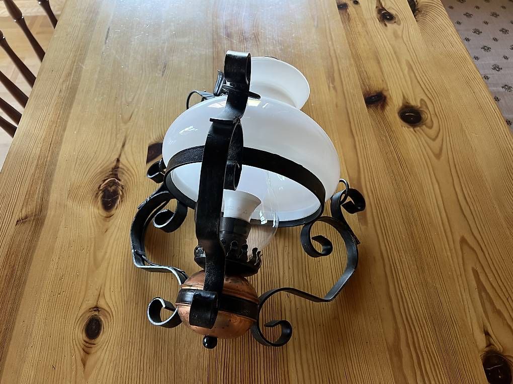 Lampen: Antike Lampe – Gebraucht aus Saanen von Hanschristian 1
