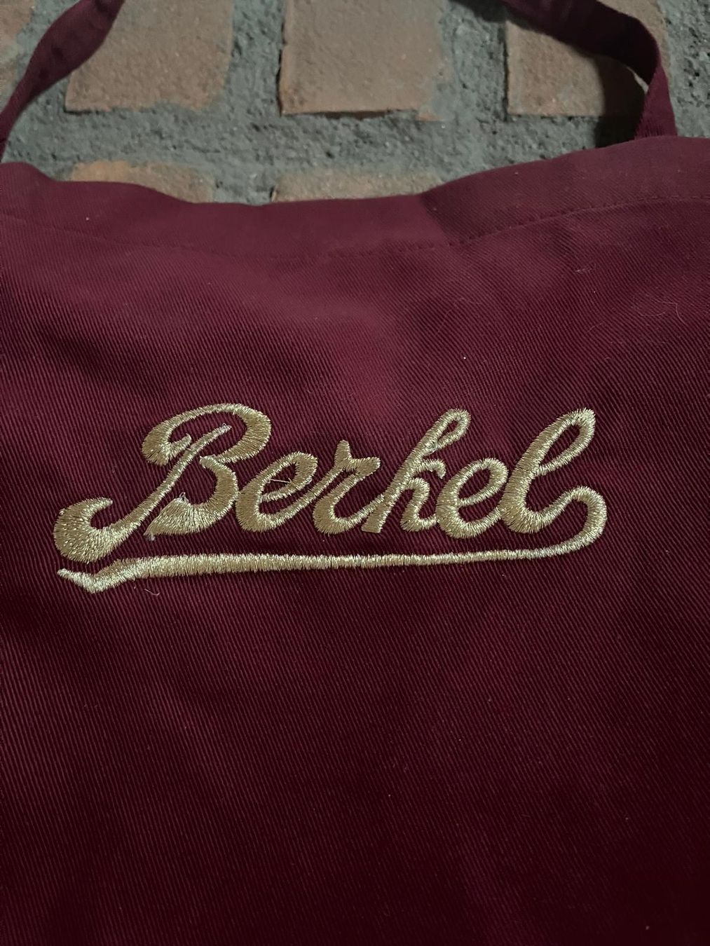 Toutes les machines: Berkel HB, avec pied , model 8 – D'occasion à Bretigny-Morrens par solveiga 2