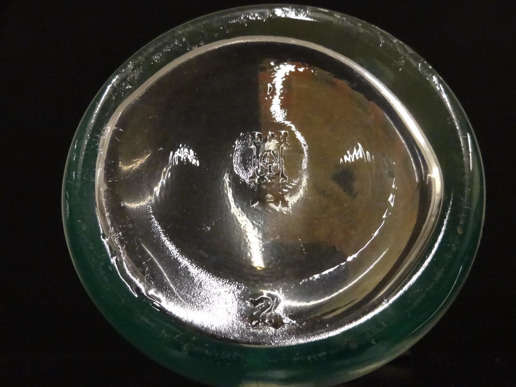 Bicchieri, Caraffe & Bottiglie: alte Flasche HENNIEZ SANTÉ – Usato da Kerzers venduto da Flaschenposten 9