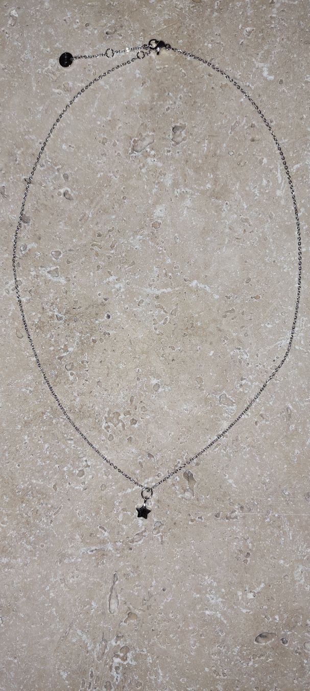 Catenine: Filigrane Kette mit Stern Anhänger – Nuovo e nell'imballaggio originale da Richterswil venduto da Viorella