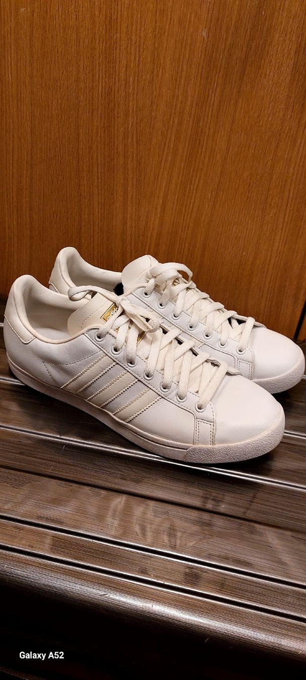 Herrenschuhe: Baskets Adidad portées 1 fois. T 44 – Gebraucht aus Genève von Martinbng 1