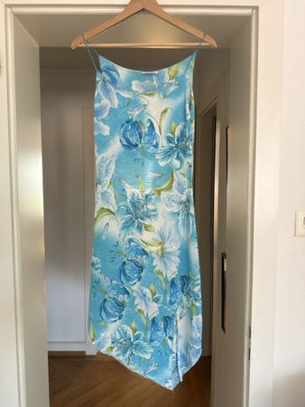 Sommerkleid blau Grösse XS, Xanaka