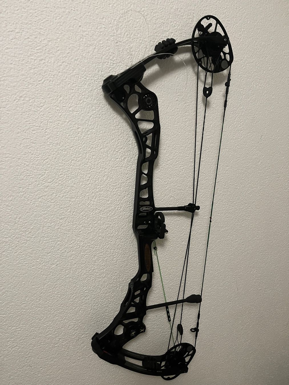 Bogenschiessen: Compoundbogen Mathews Halon X, 2019, RH – Gebraucht aus Buochs von