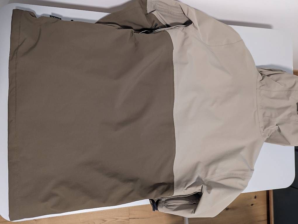 Jacken: Volcom L GORETEX Jacke Grösse M – Gebraucht aus St. Gallen von eisor 2