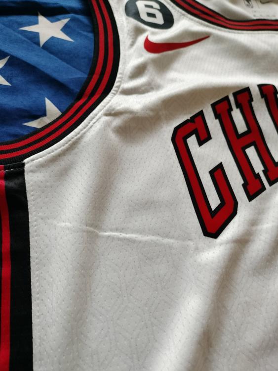 5 NBA CHICAGO BULLS Jersey 6 CARUSO Gr XL Kaufen auf