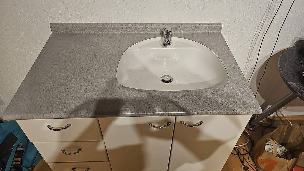 Lavabi & lavandini: Waschtisch mit Wasserhahn  – Usato da Oberdiessbach venduto da Bluemoonkart 2