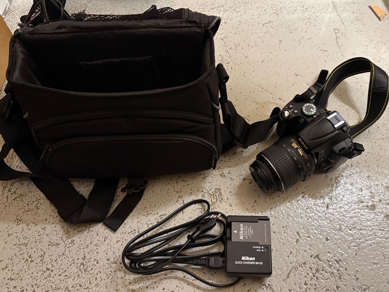 Nikon Appareil photo: Nikon D5000 – D'occasion à Goldach par sas_2tkv 1