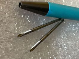 2 Stück M1.7 Gewindebohrer, Neu von ESO Swiss