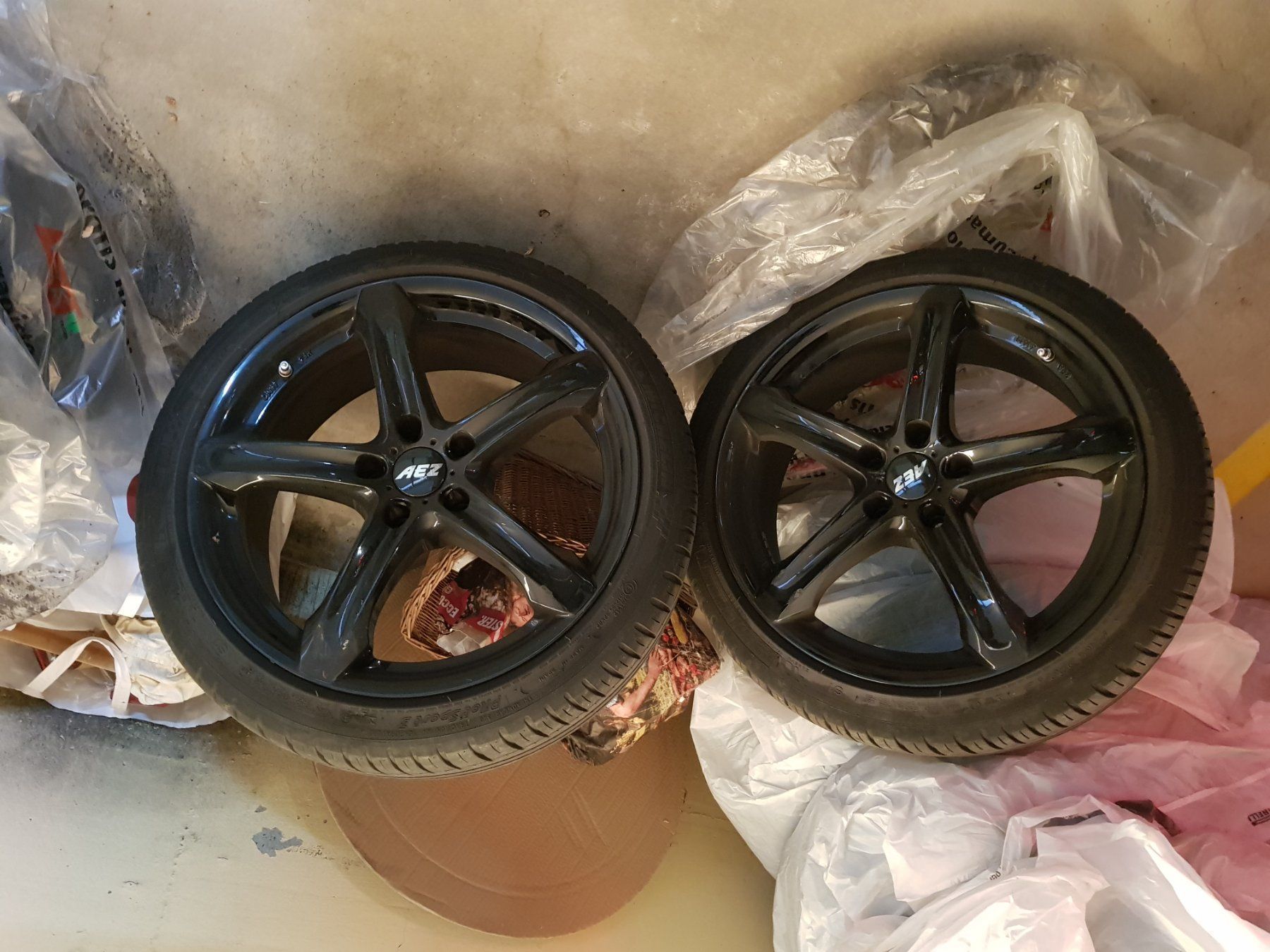 Pneumatici & Ruote complete: 4 Kompletträder AEZ 18 Zoll ET35 – Usato da Hittnau venduto da sabu77