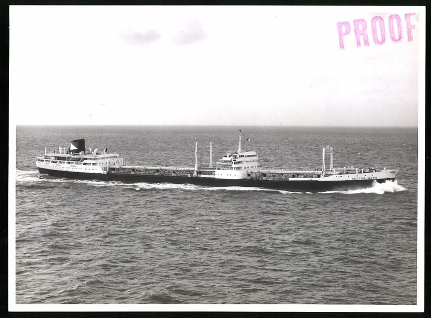 Fotografie &  Plakate: Fotografie Tankschiff Hector Hawk auf ho – Gebraucht aus Berlin von bartko-reher