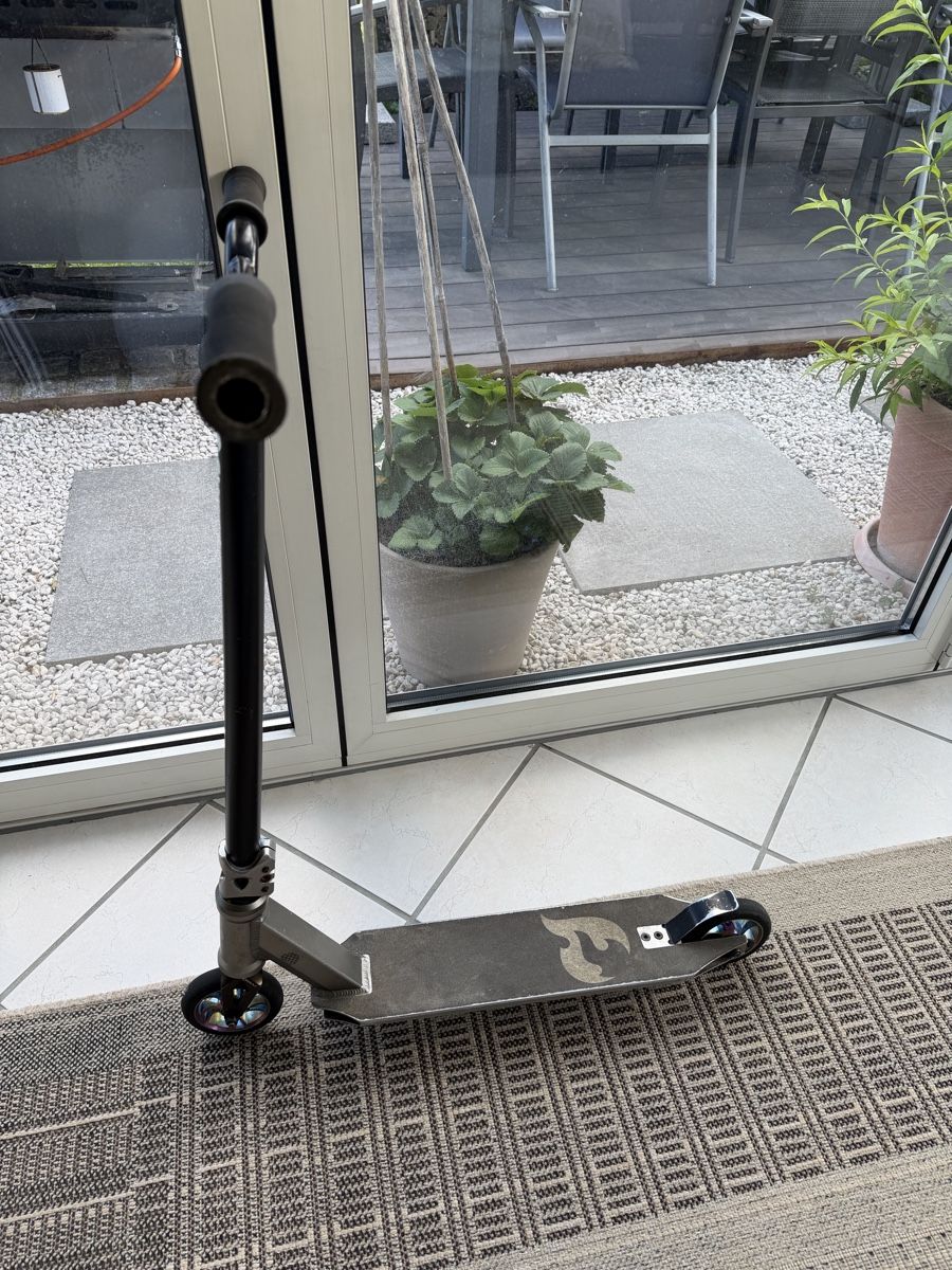 Chilli Kickboard: Chilli Pro Scooter günstig abzugeben – Usato da Nänikon venduto da Monschgal 1