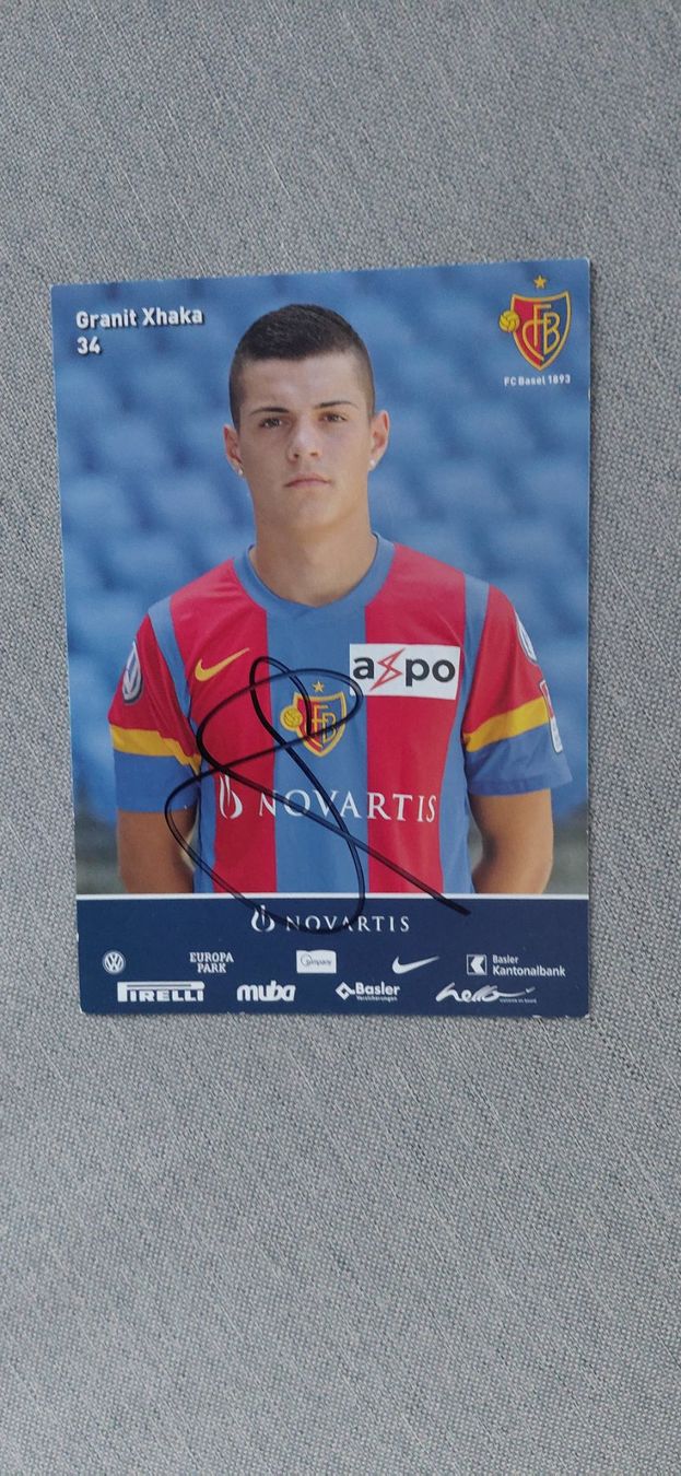 Autografi: Autogrammkarte  Granit Xhaka – Usato da Schmerikon venduto da Olympia04