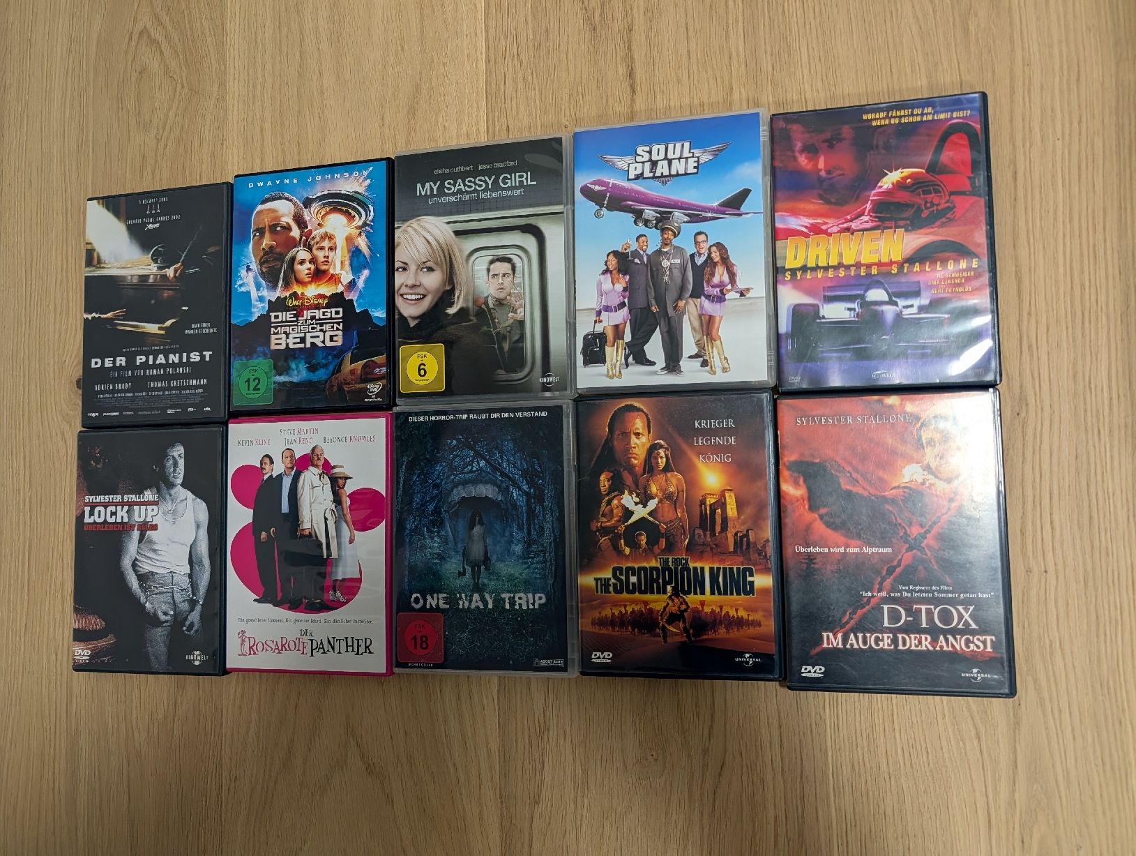 Tous les DVDs: DVD Sammlung (über 60 Stück) diverse Klassiker – D'occasion à Wolfenschiessen par SJ-CH