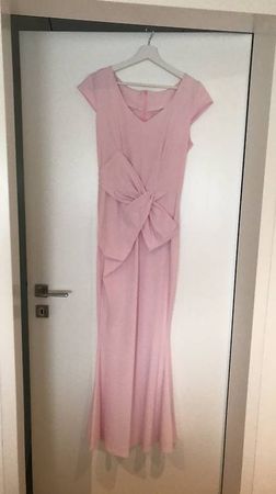 Longue et élégante robe