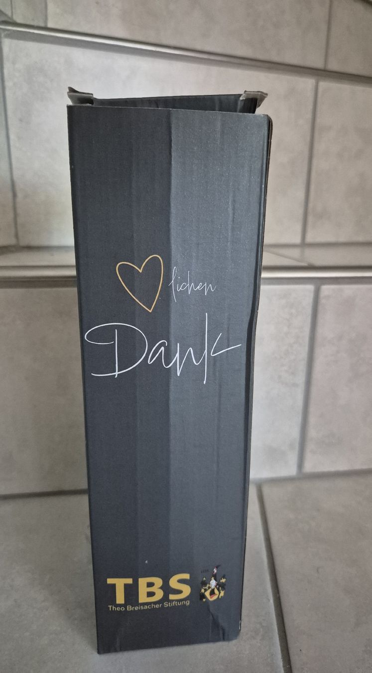 Gourdes & Thermos: Trinkflasche TBS Neu – Neuf avec emballage d'origine à Merlischachen par simplestuff123 1