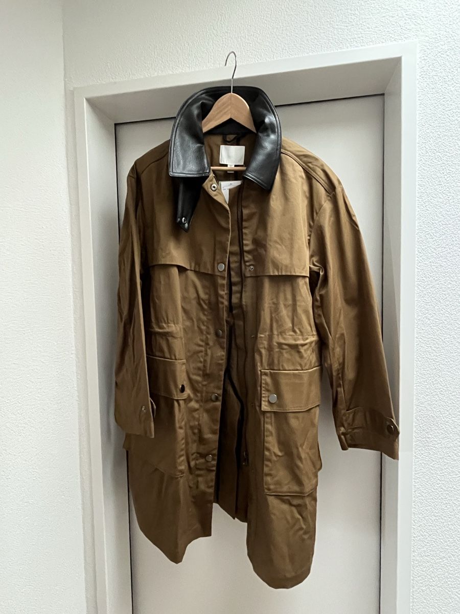 H&M Cappotti: Regenparka – Usato da Jona venduto da Nipponsun