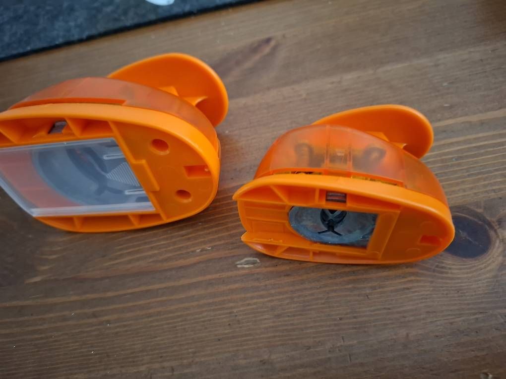 Kit bricolage: 2 Rayher Motivstanzer Fischmotiv – Usato da Hauptwil venduto da sus_f6hp 3