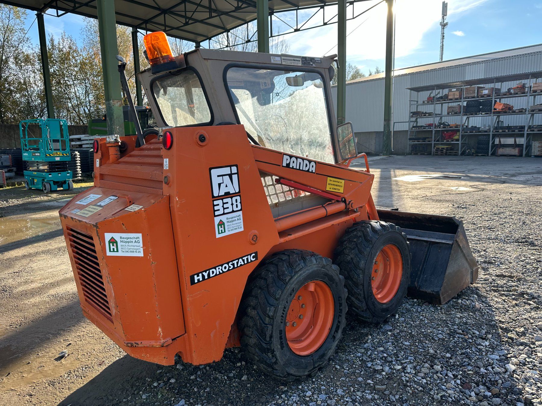 Caricatori: FAI Panda 330 "Bobcat", Kompaktlader, Skid Steer, Lader – Usato da Jona venduto da tsbm2 2