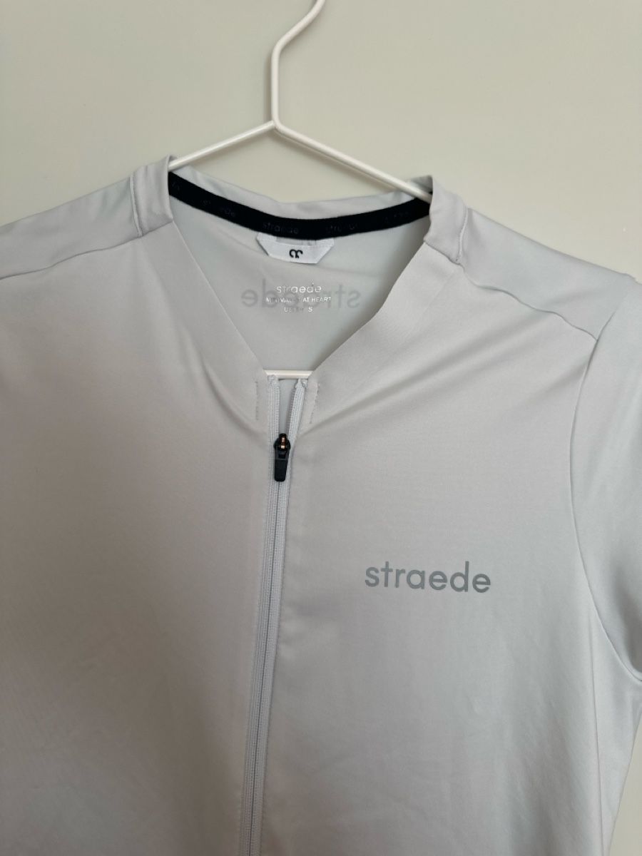 Leibchen & Hosen: Straede Jersey – Neu (gemäss Beschreibung) aus Luzern von LauraLynnMeier 1