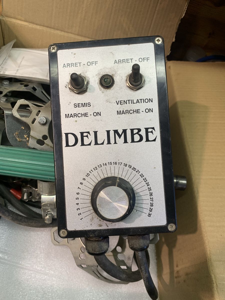Tutte le macchine: Delimbe T15 Sähgerät  – Usato da Vinelz venduto da Gj001 1