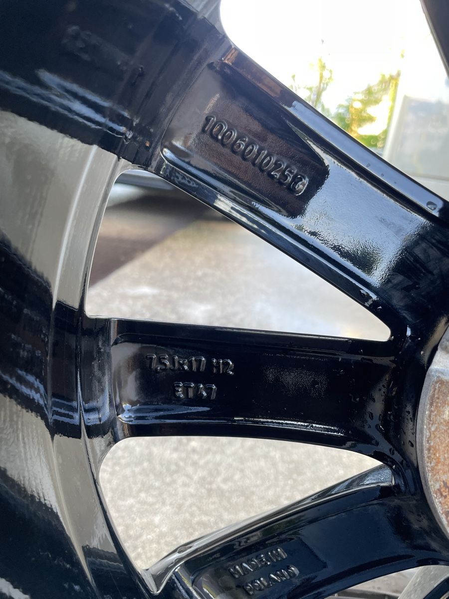 Volkswagen Pneus & Roues: 17 Zoll Sommerräder – D'occasion à Rothenburg par Pa-b80 3
