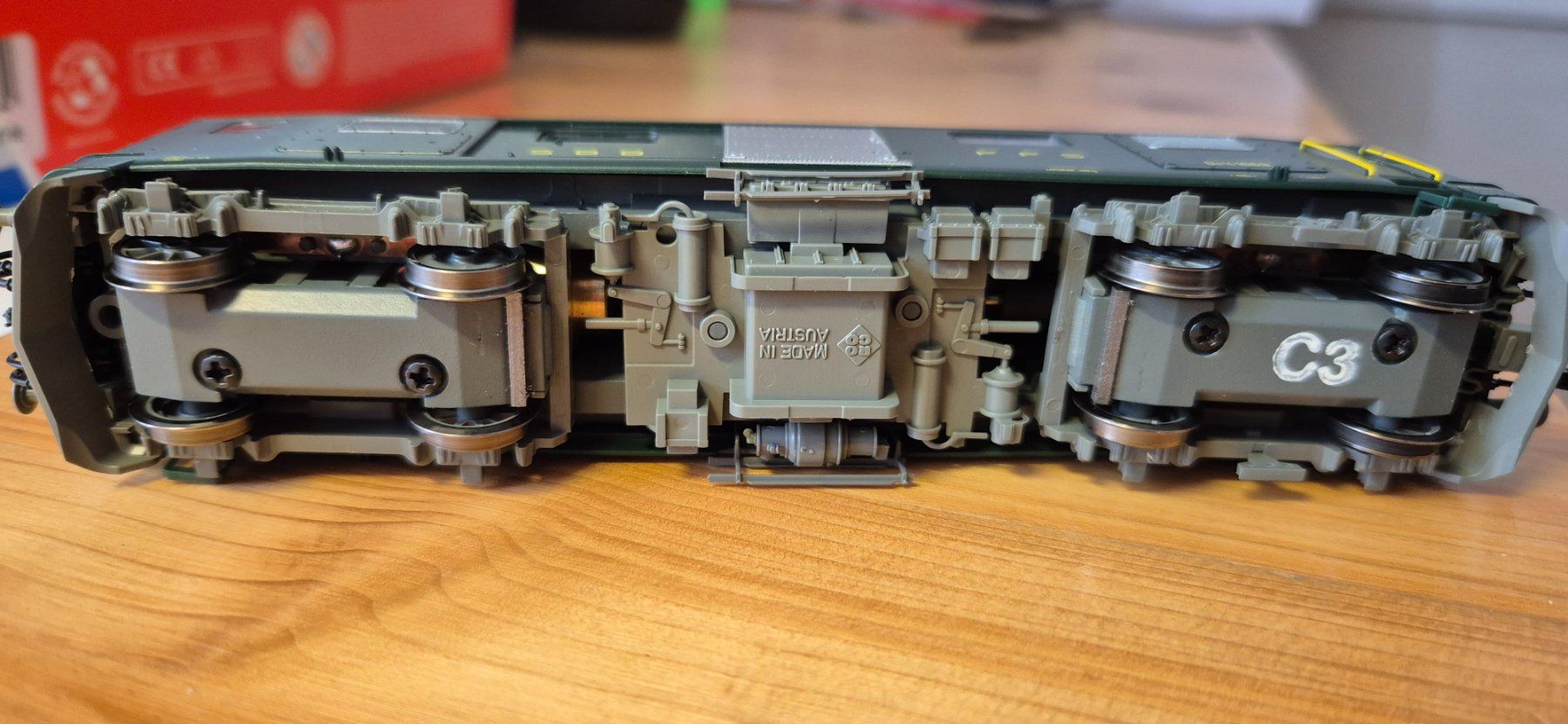 Roco Modelleisenbahnen: ROCO 63537 - SBB-CFF De 4/4 1669 - H0 digital DCC – Gebraucht aus St-Léonard von thipif 6
