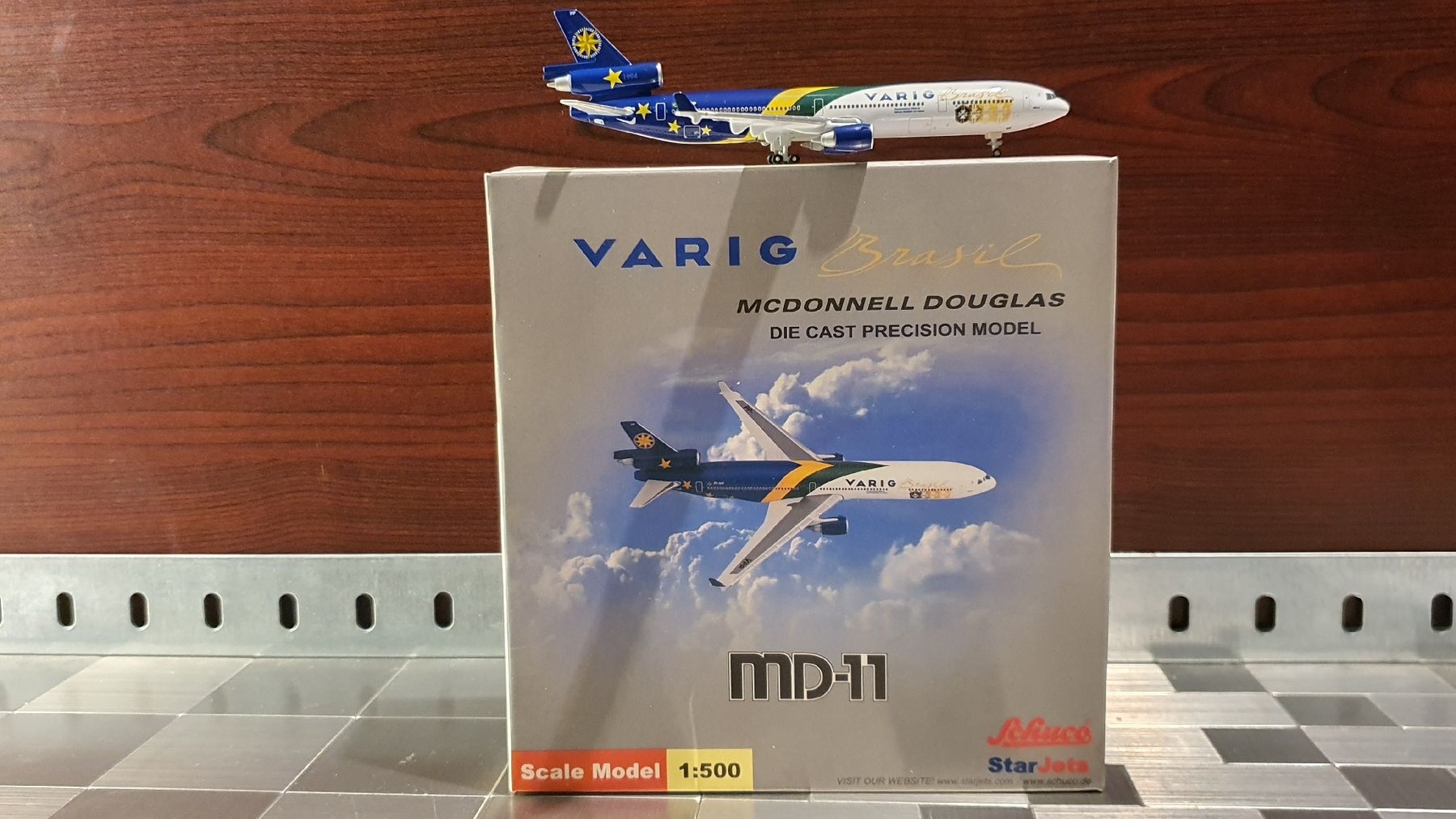 Schuco Modellbausätze & Standmodelle: SCHUCO MCDONNELL DOUGLAS DIE CAST PRECISION MODEL 1:500 – Gebraucht aus Männedorf von Modellbau-wyss 3