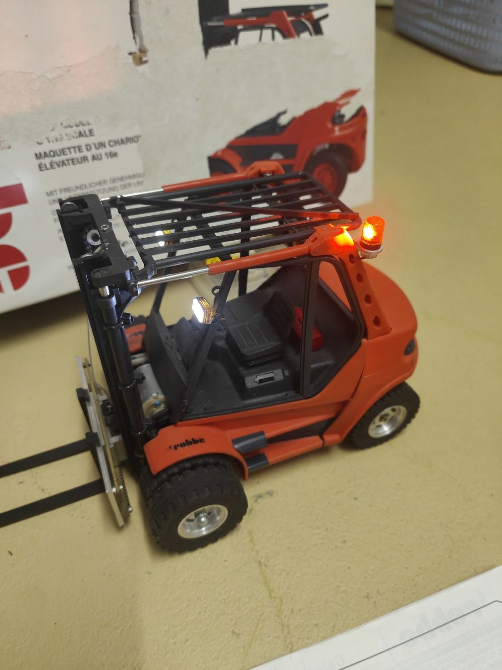 Modellismo RC: rc robbe gabelstapler linde rte – Usato da Schöftland venduto da magicX01 4