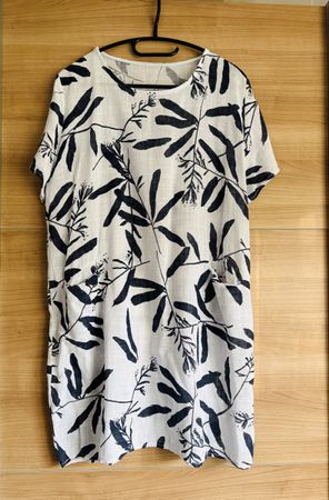 Sommerliches Kleid, Gr. M, NEU