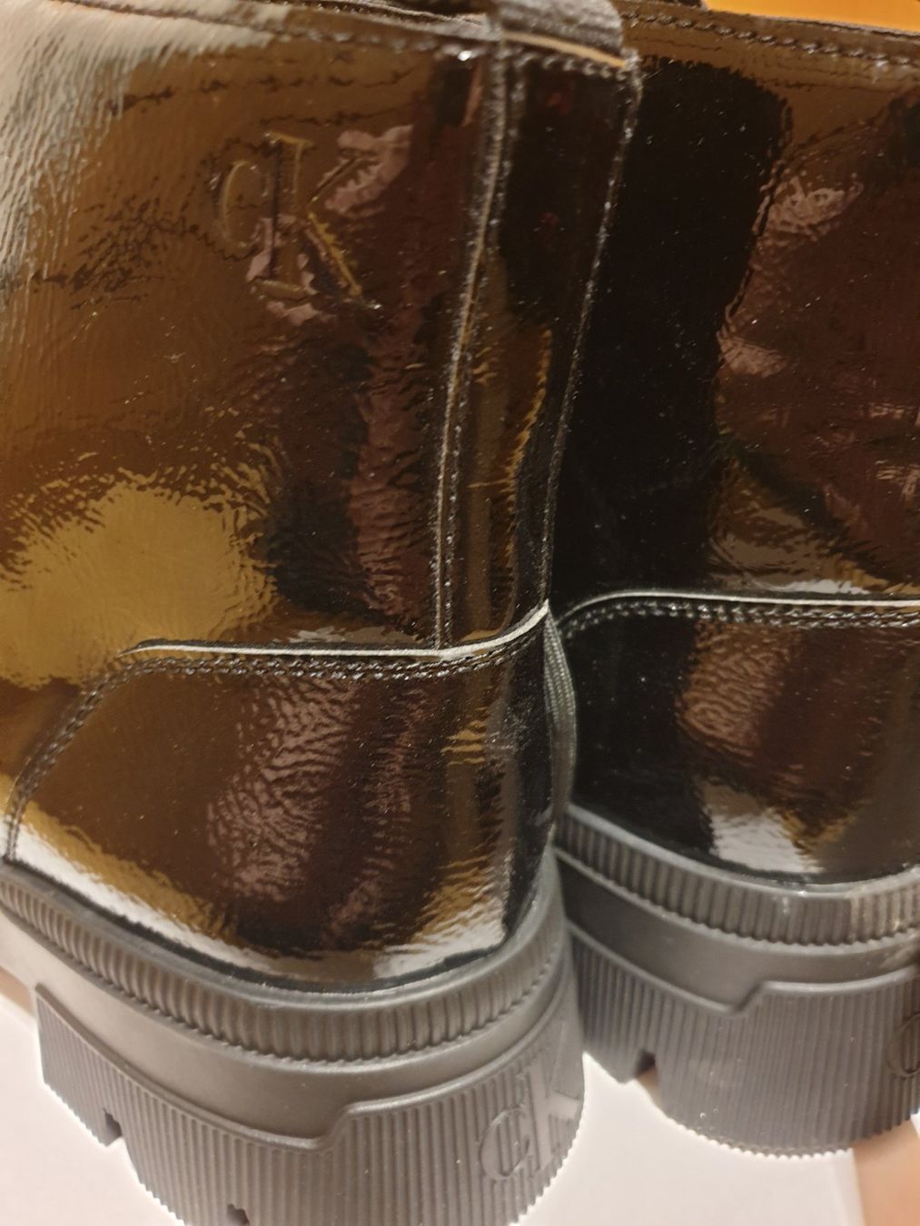 Calvin Klein Scarpe da donna: Calvin Klein Chunky Combat Boot Gr. 38 Botte d'hiver – Nuovo (secondo la descrizione) da Val D Illiez venduto da SnowRoof 3