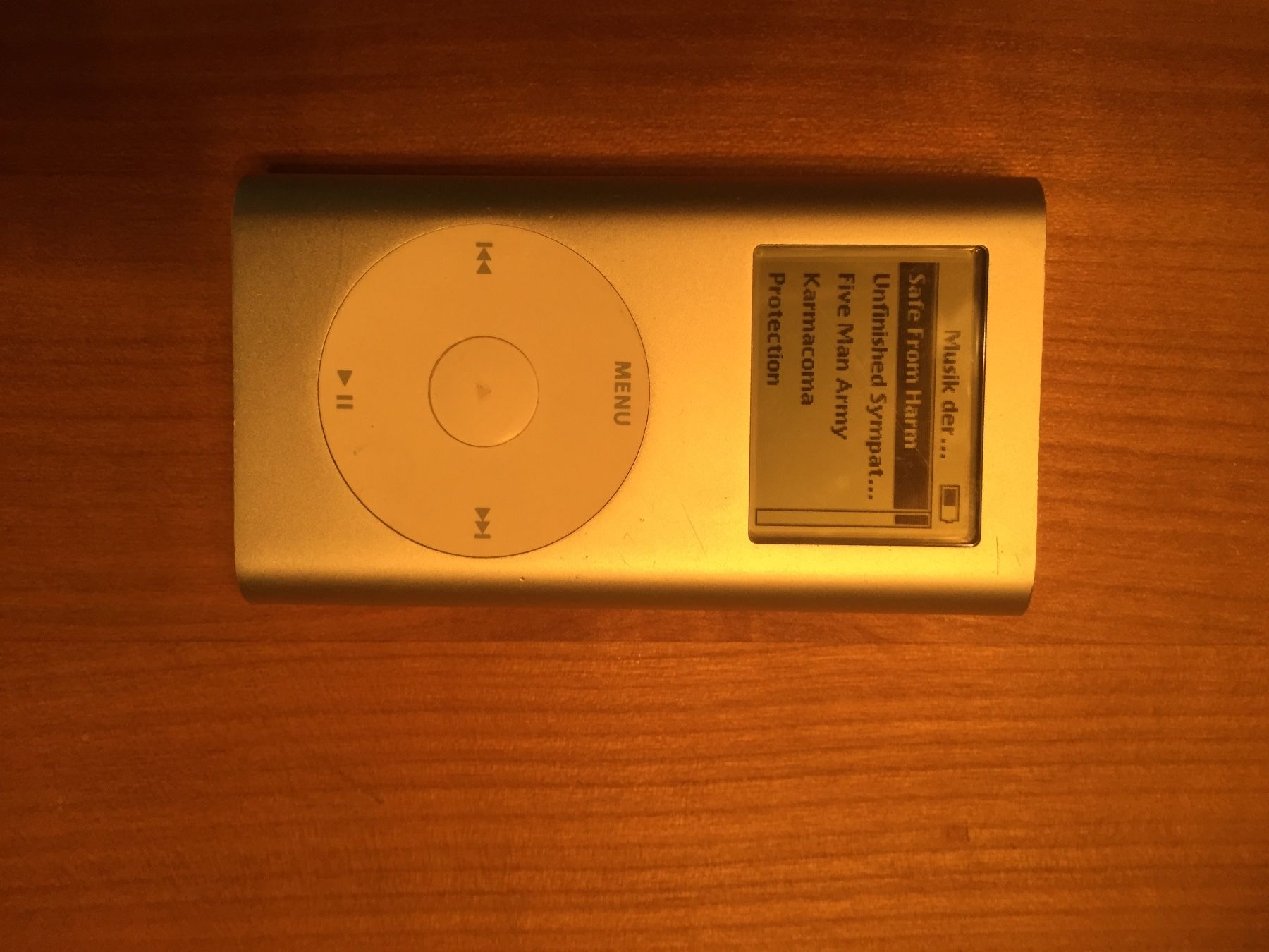 Apple Lettore multimediale portatile: Ipod – Usato da Muttenz venduto da Agyla 1