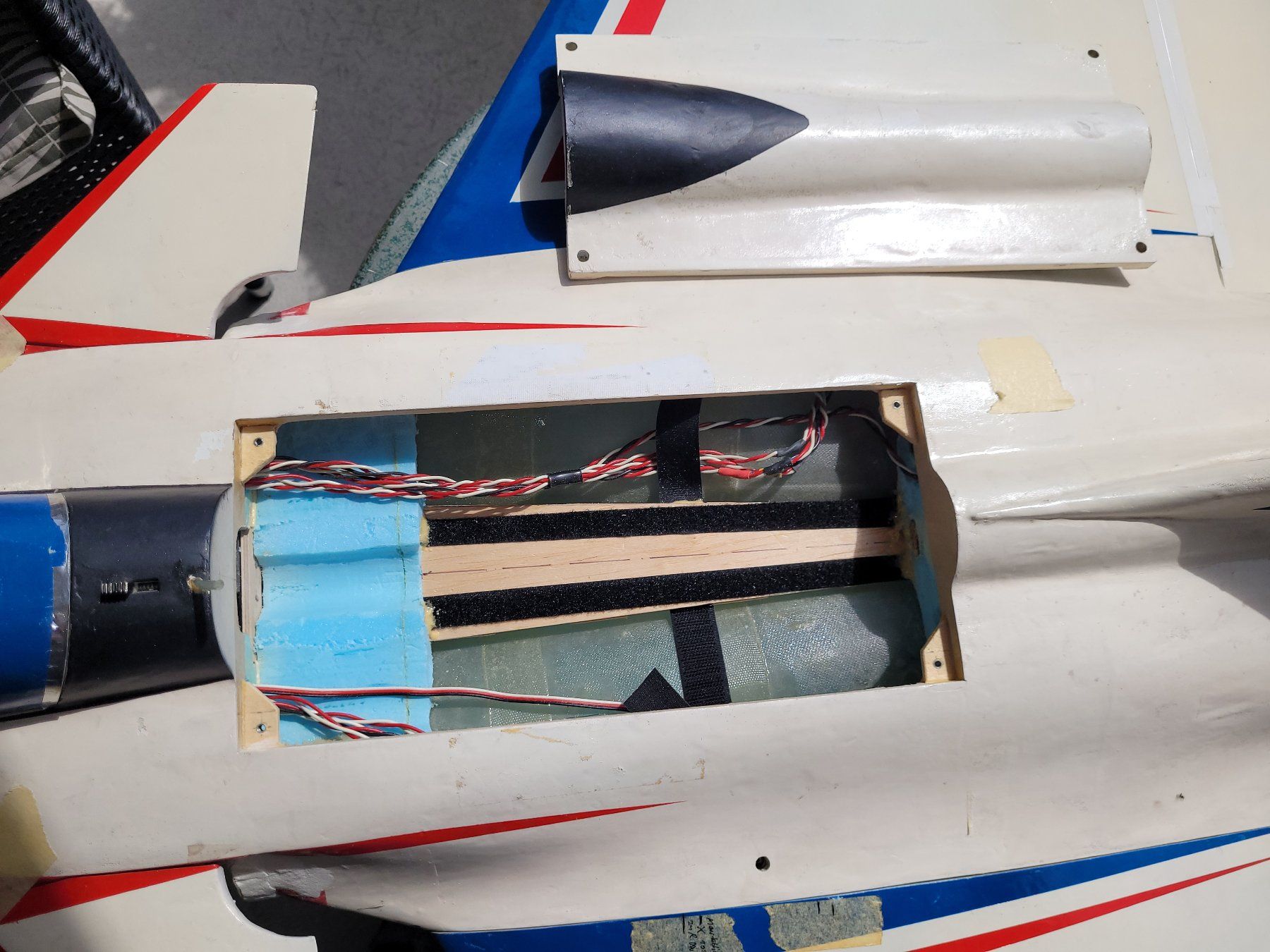 Modellismo RC: Rafale Dual-Impellerjet Eigenbau mit diversen Einbauten – Difettoso da Winterthur venduto da testi67 2
