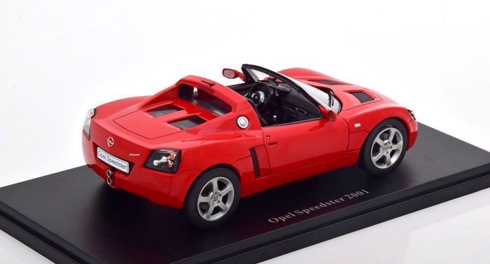Opel Modellini d'auto: OPEL SPEEDSTER 2001 ROT 1:24 HACHETTE – Nuovo e nell'imballaggio originale da Suhr venduto da Moebelsiralfred 1