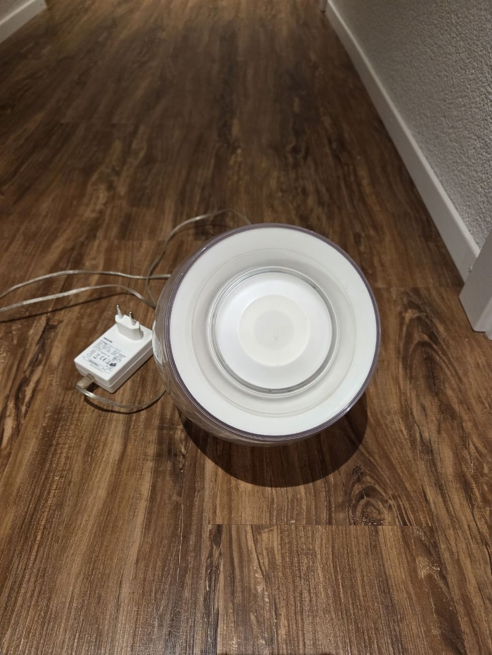 Lampade:  LivingColors Gen2  – Usato da Mümliswil venduto da Djnever