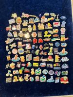 ca. 100 Pin diverse Motive (52)