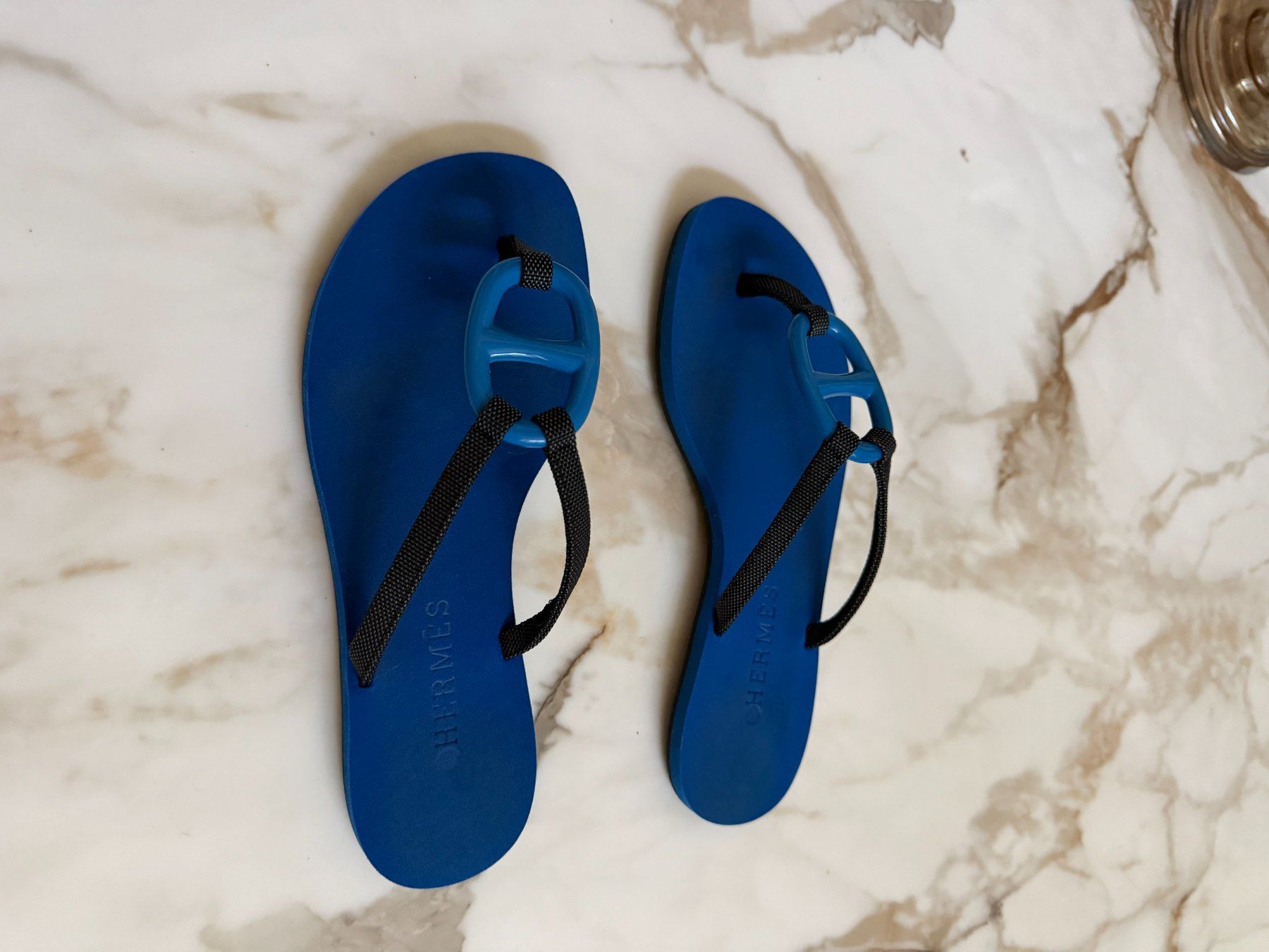 Hermès Damenschuhe: Tongs Hermes Kala – Gebraucht aus Basel von BradPeeters 1