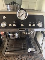 DeLonghi La Specialista Espressomaschine Silber/Schwarz