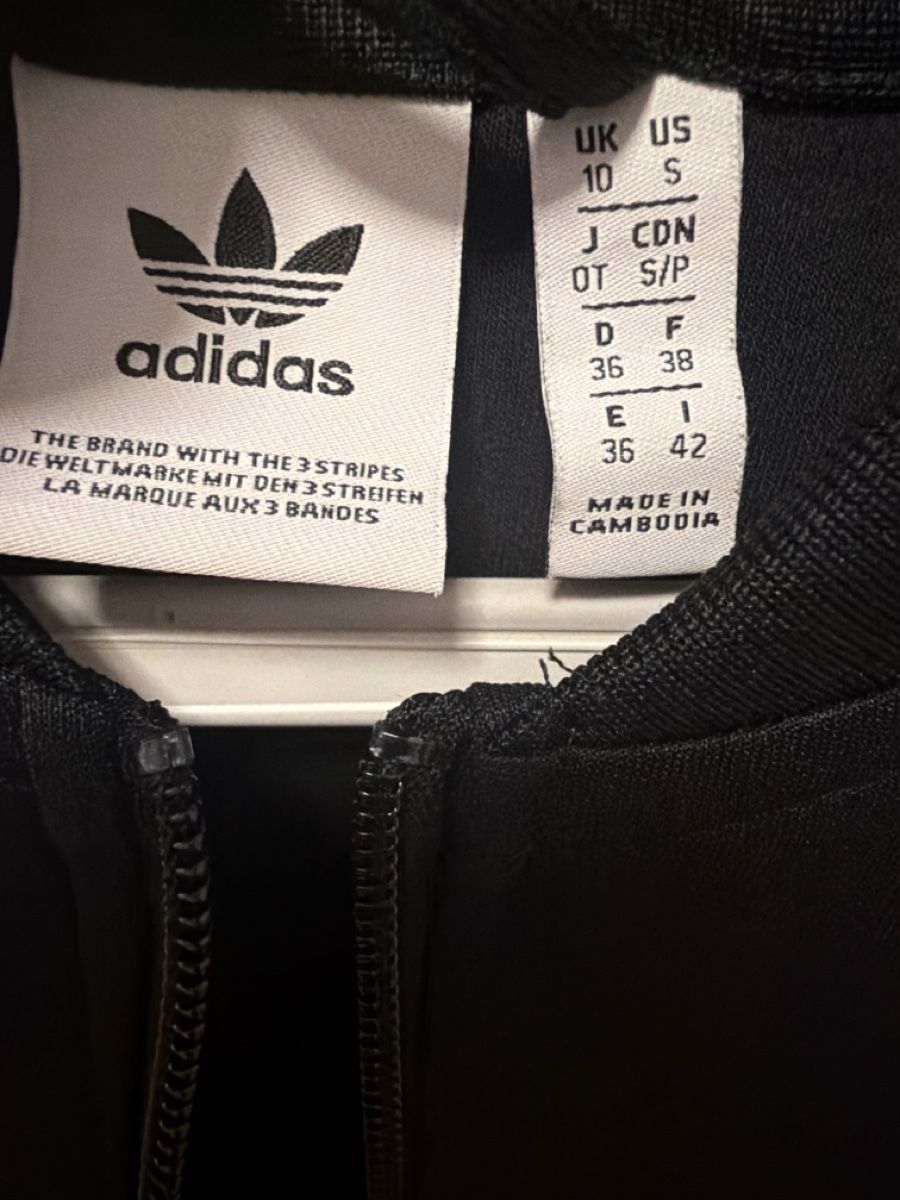 Adidas Giacche: Adidas Zipper schwarz S – Usato da Hochfelden venduto da man_6d68 1