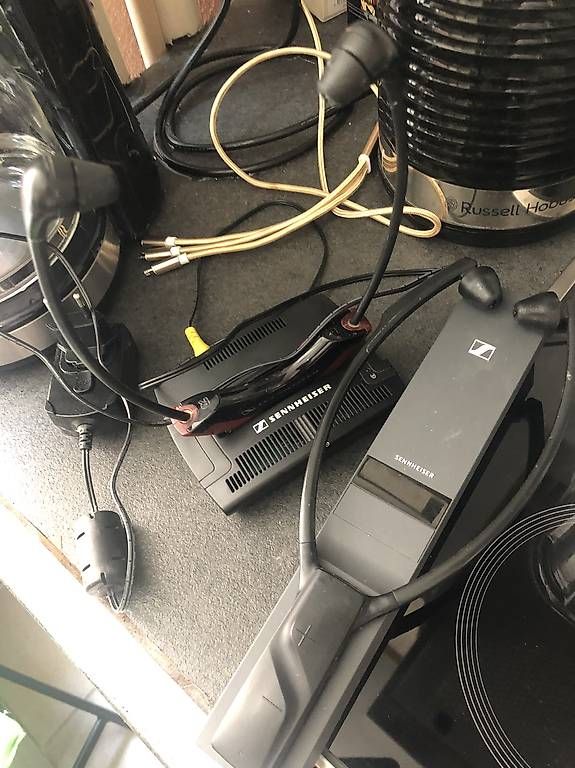 Casques audio: Lot de 2 casques sans fil Sennheiser – D'occasion à La Chaux-de-Fonds par reg_yw68 4