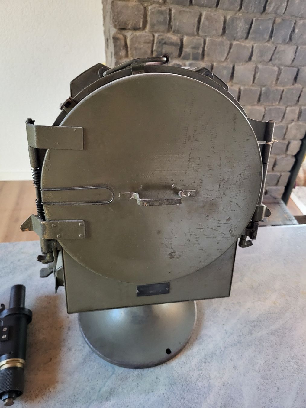 Scheinwerfer: Flabscheinwerfer Militär Schweiz – Gebraucht aus Obermumpf von Dustie 4