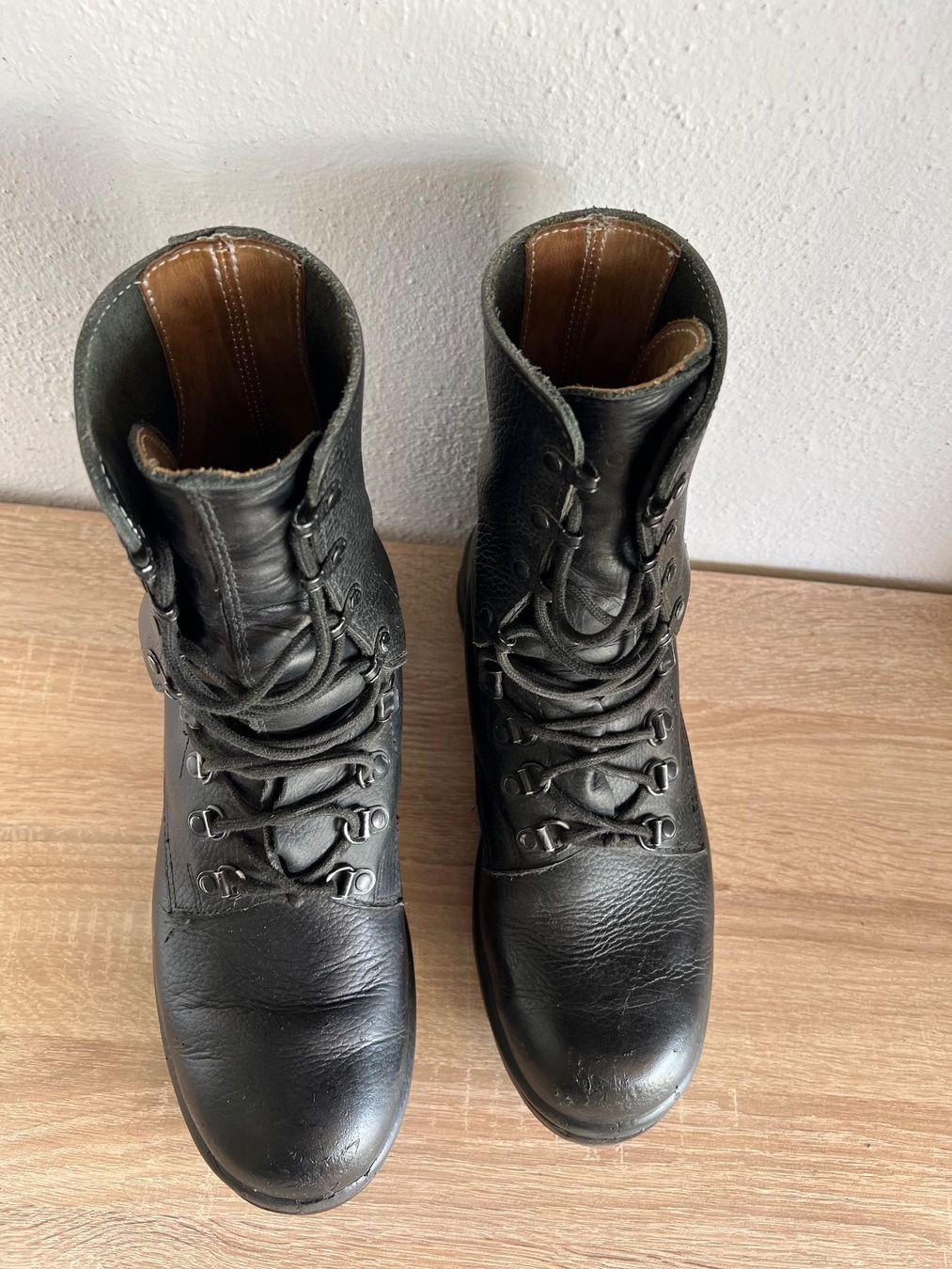 Schweizer Armee Scarpe da uomo: Schweizer Militär Kampfstiefel Minerva – Usato da Frauenfeld venduto da dilili 2