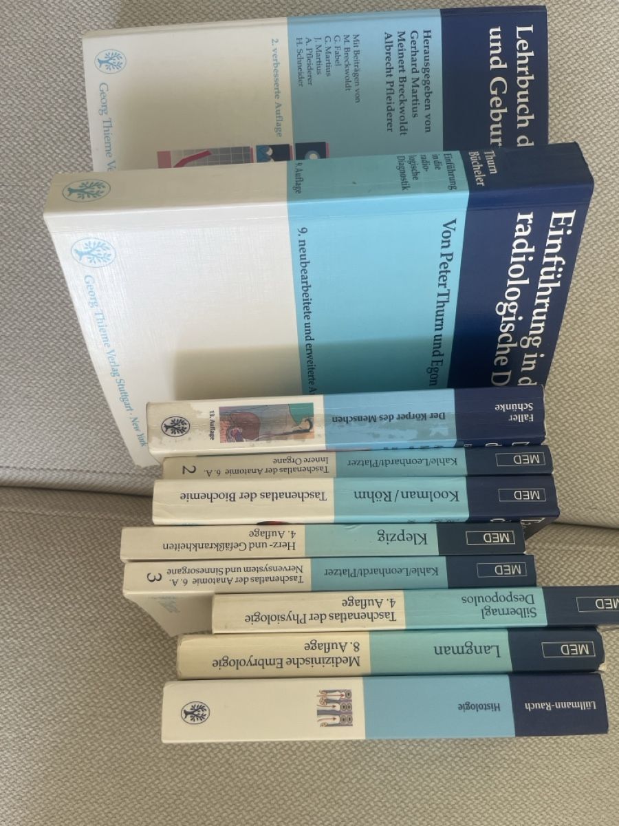 Libri: Thieme Bücher Medizin – Usato da Zollikerberg venduto da hei_cmm5 1