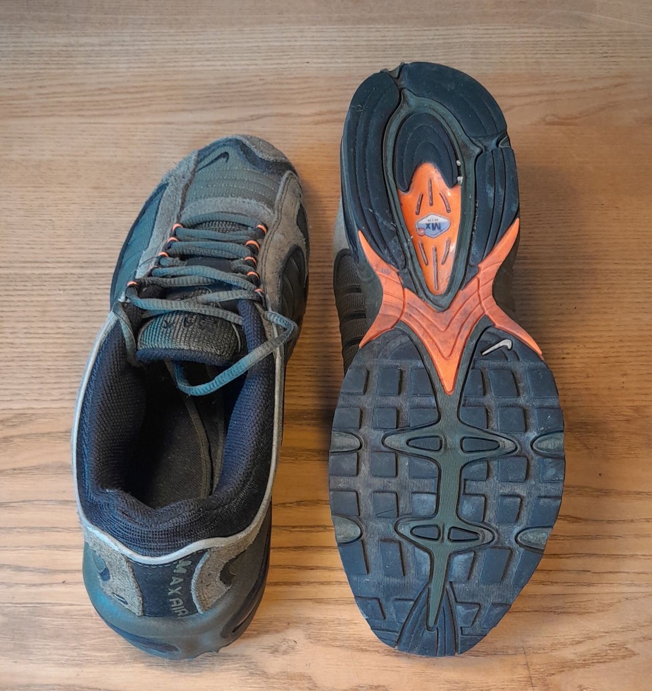 Nike Scarpe da uomo: NIKE Air Max Tailwind, Grösse 45.5, Olive/Orange – Usato da Bern venduto da Gianmar93 2