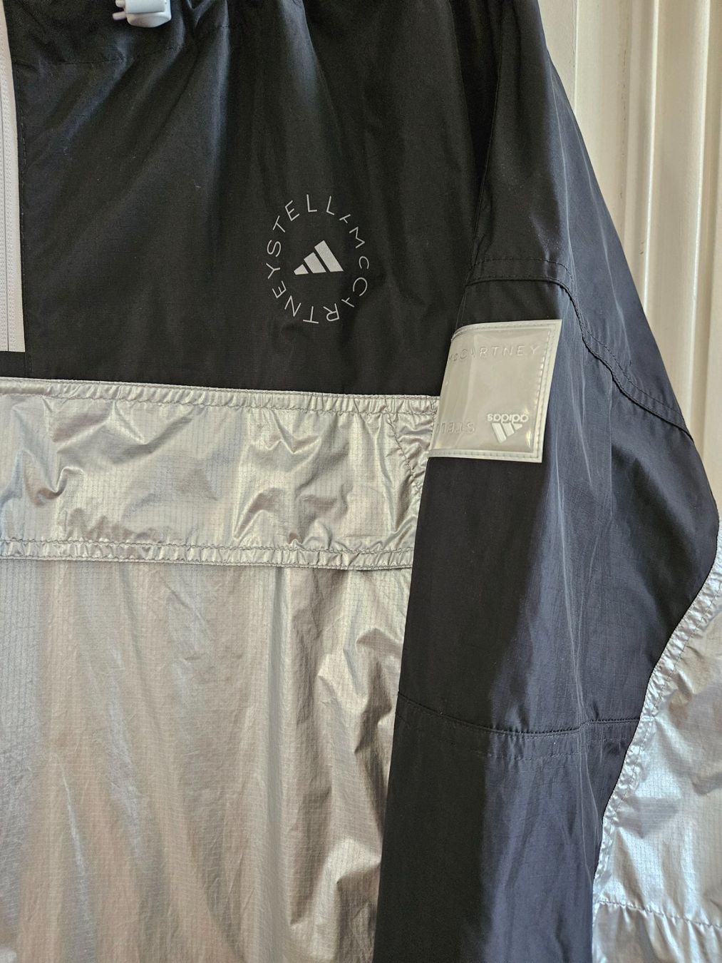 Stella McCartney Giacche: Pull-On Jacket adidas by Stella McCartney – Nuovo (secondo la descrizione) da Basel venduto da Raxz 3