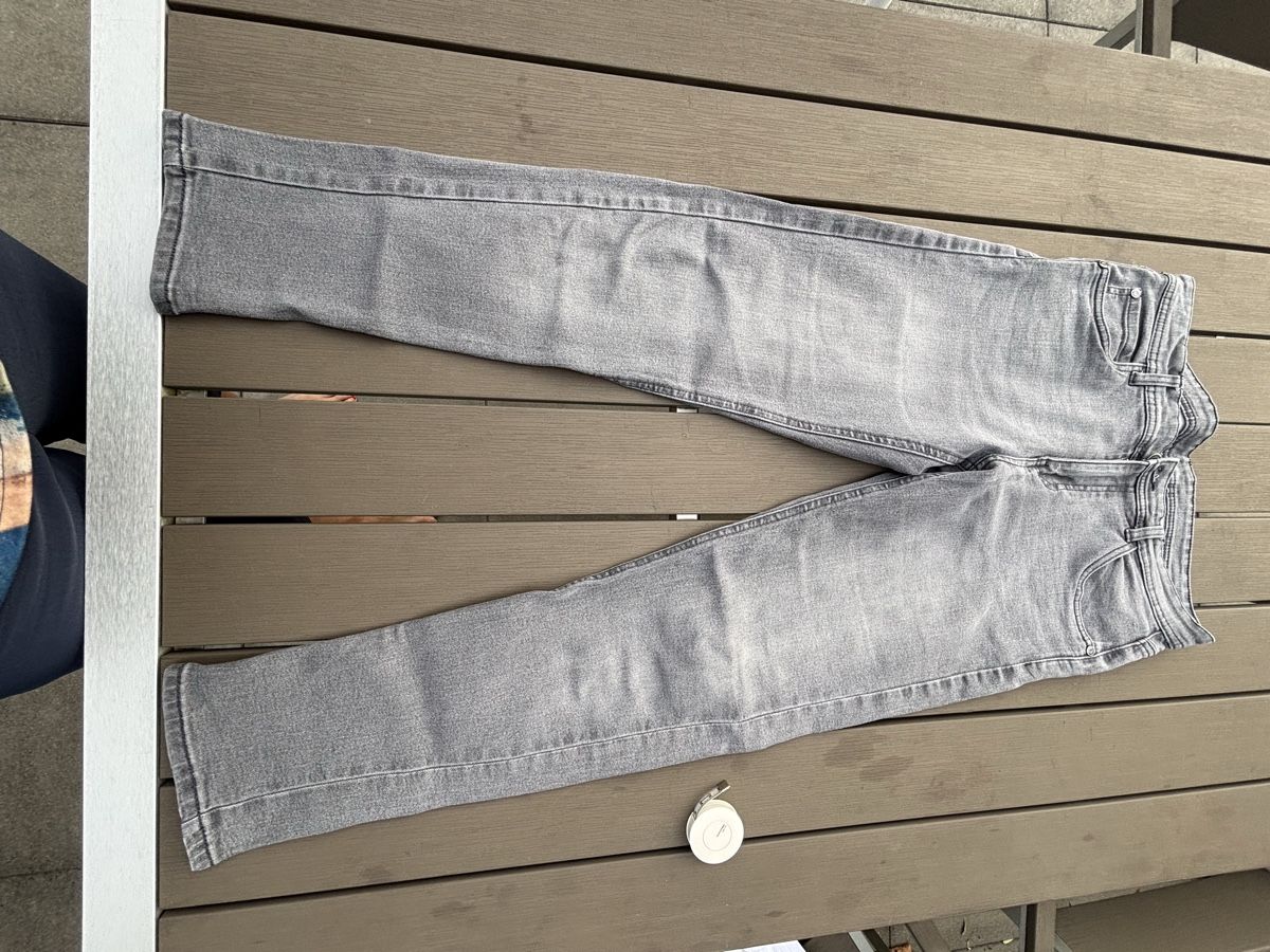 Jeans: Graue Jeans 40 – D'occasion à Kesswil par Branca-01 4